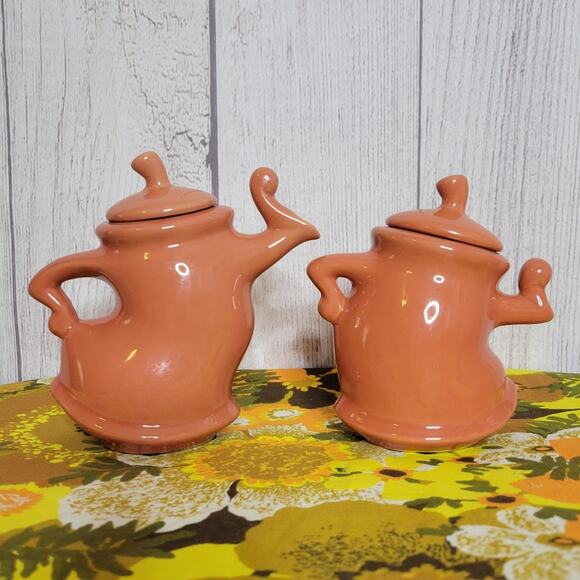 Orange Sassy Ceramic Dancing Teapots With Attitude - Picture 2 of 11